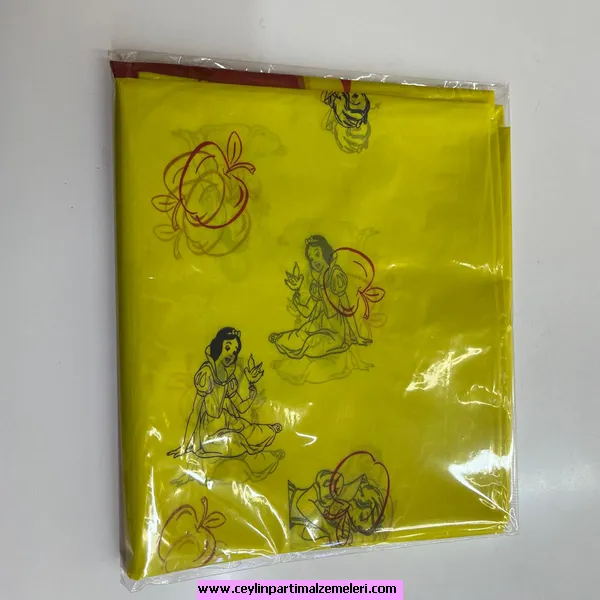 Pamuk Prenses Temalı Masa Örtüsü